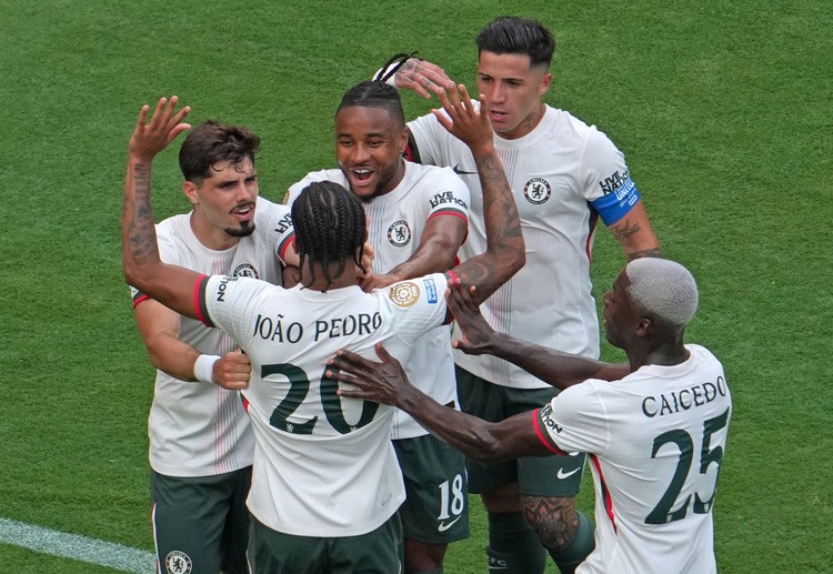 世俱杯 佩雷拉作为弗鲁米嫩塞的主要攻击点,拥有相当高的射门转化率,值得警惕