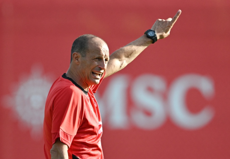 အဲဒီနောက် အယ်လီဂရီက ဂျူဗင်တပ်စ်ကို ပြောင်းရွှေ့ခဲ့ပြီး စီးရီးအေ ချန်ပီယံဆုကို ၅ ကြိမ် ဆက်တိုက် ရယူကာ တခြားသော ဆုဖလား အောင်မြင်မှုတွေလည်း ရရှိခဲ့ပါတယ်။