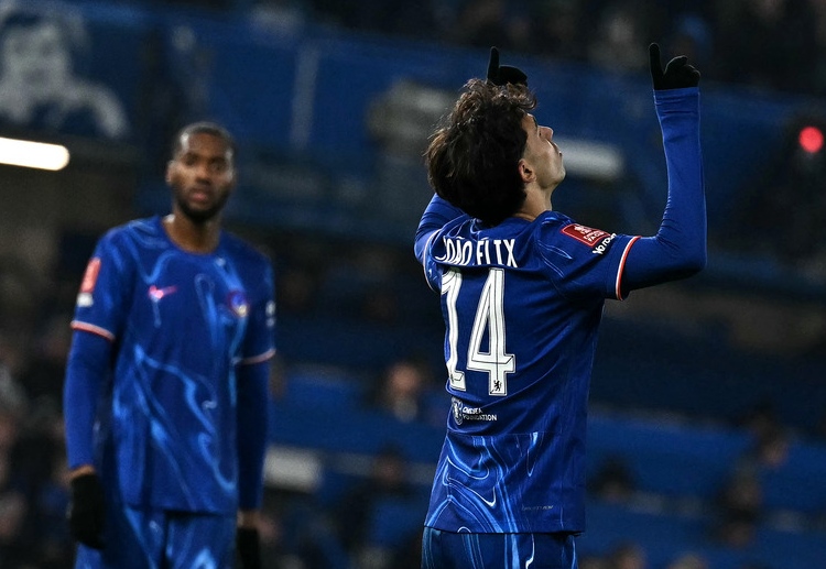 ဆော်ဒီပရိုလိဂ် ကလပ်ဟာ ဒီနွေရာသီမှာ နည်းပြ ဂျော့ဂျ် ဂျီးဆပ်စ်ကို ခန့်အပ်ထားပြီး ယာအို ဖီးလစ်နဲ့ အတူ တခြားသော အားရစရာ ခေါ်ယူမှုတွေ ဆက်လက် ပြုလုပ်ဖို့လည်း ရှိနေသေးကြောင်း သိရပါတယ်။