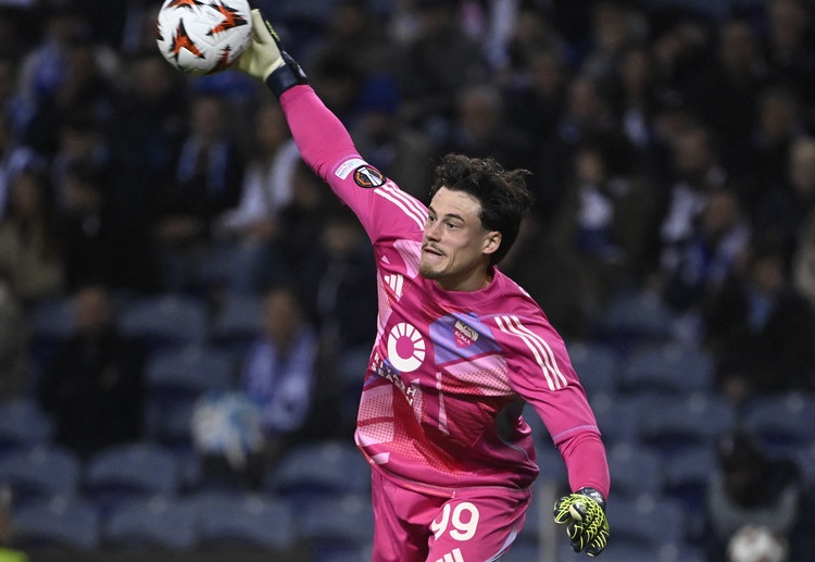 ไมล์ สวิลาร์ จะยังเฝ้าเสาให้ โรม่า ใน กัลโช่ เซเรีย อา 2025