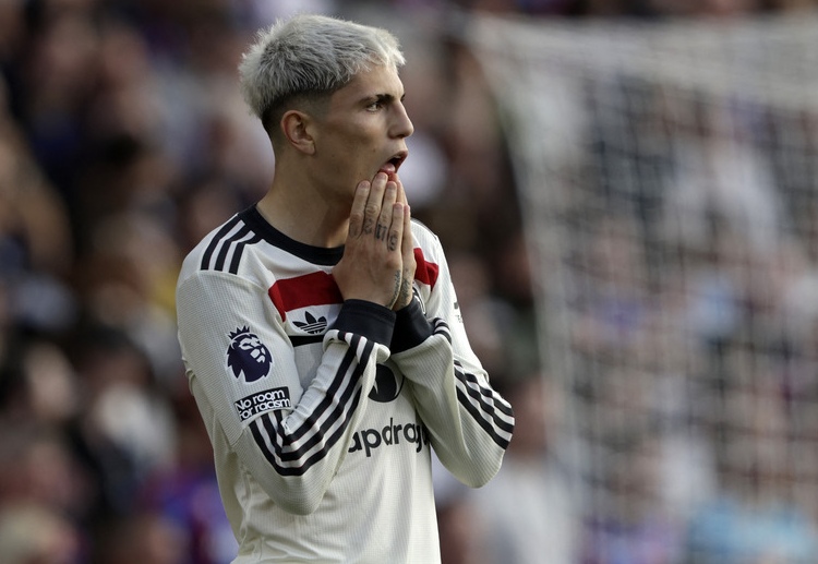 ဂါနာချိုဟာ ချဲလ်ဆီးက ဖူလ်ဟမ်ကို ၂-၀ ရလဒ်နဲ့ အနိုင်ရခဲ့တဲ့ ပရီးမီးယားလိဂ် ပွဲကို စတန်းဖို့ဒ်ဘရစ်ချ်ကွင်း အတွင်း လာရောက် ကြည့်ရှုခဲ့ပါတယ်။