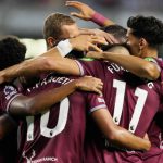 英超夏季赛 西汉姆联在与埃弗顿的比赛中，以2比1的比分逆转取胜，卢卡斯·帕奎塔和尼克拉斯·富尔克鲁格成为关键人物。