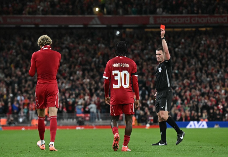 리버풀의 공격수 위고 에키티케는 세리머니로 레드카드를 받아 크리스탈 팰리스와의 프리미어리그 경기에 출전하지 못한다.