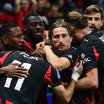 AC Milan face off against woeful Fiorentina on Sunday night in Serie A