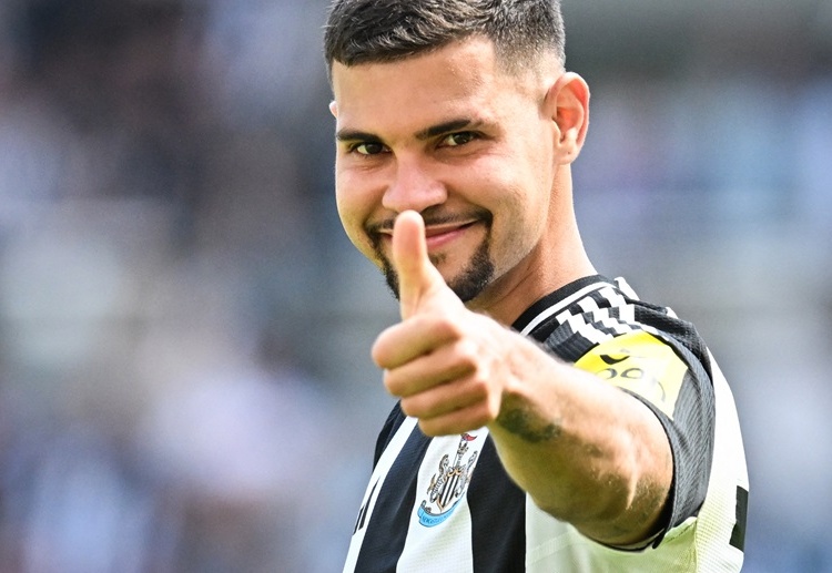 英超联赛 第89分钟,吉马良斯门前补射破门,为主队锁定胜局。