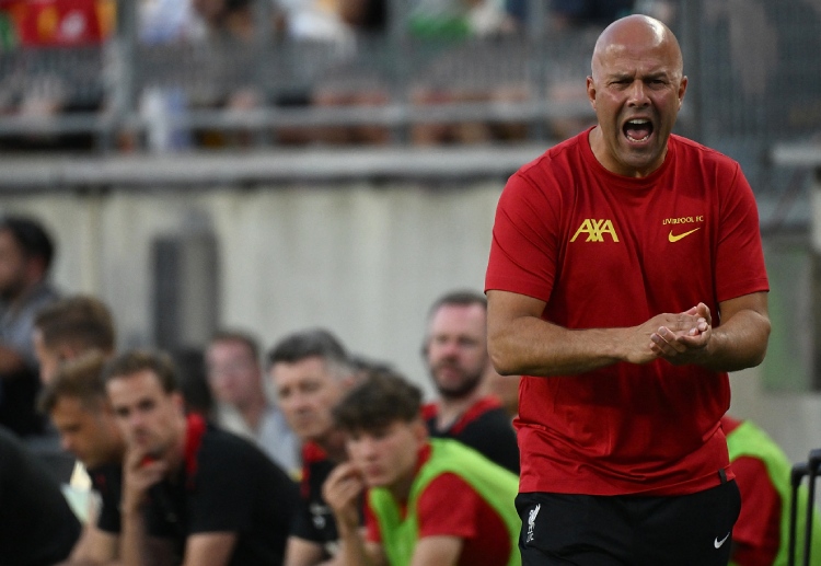 လက်ရှိမှာ လစ်ဗာပူးလ်က ရမှတ် ၁၈ မှတ်နဲ့ အတူ ပရီးမီးယားလိဂ် အမှတ်ပေးဇယား အဆင့် ၃ နေရာမှာ ရပ်တည်နေပါတယ်။