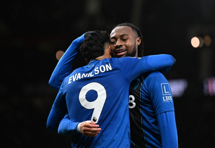 အသက် ၂၅ နှစ် အရွယ် ဆီမီညိုက ဒီရာသီ ပရီးမီးယားလိဂ်မှာ ဟာလန်း(၁၉ ဂိုး)၊ အီဂေါ သီယာဂို (၁၁ ဂိုး) တို့ ပြီးရင် တတိယမြောက် သွင်းဂိုး အများဆုံး ကစားသမား အဖြစ် ၈ ဂိုးနဲ့ ရပ်တည်နေပါတယ်။