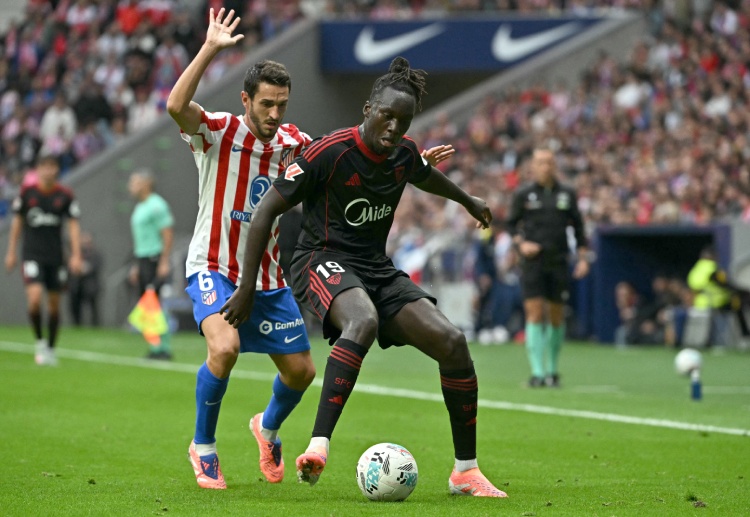 Sevilla làm khách trên sân của Valencia ở vòng 15 La Liga 2025/26