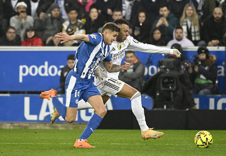 La Liga: Alaves không thể có điểm trên sân nhà