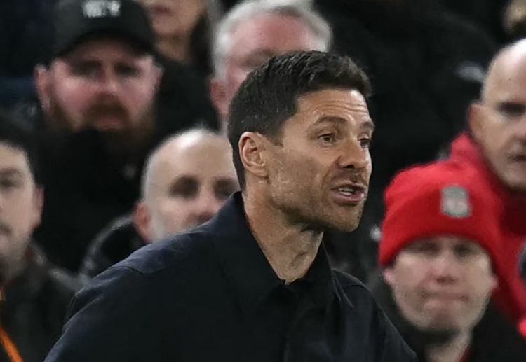 西甲联赛 皇家马德里接连失利,使主教练哈维·阿隆索面临不小的执教压力。