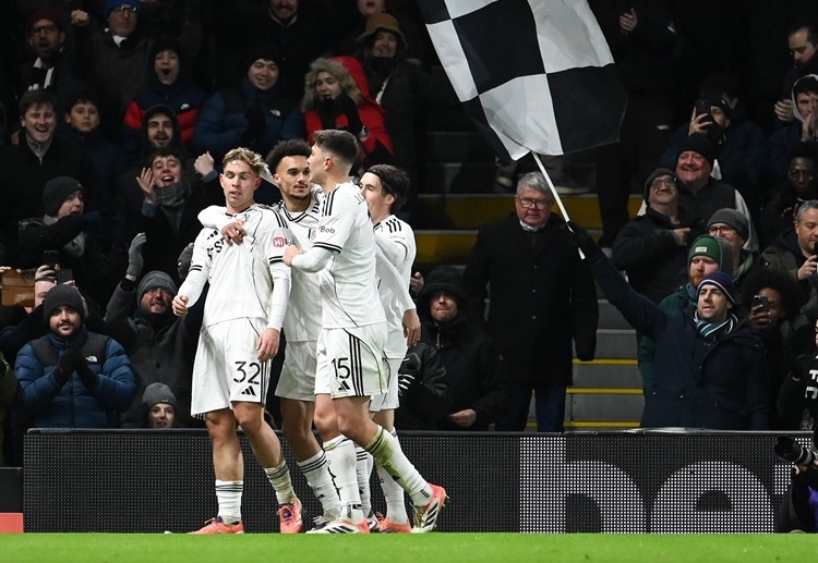 Cúp FA: Fulham ghi tới 3 bàn trong hiệp 2