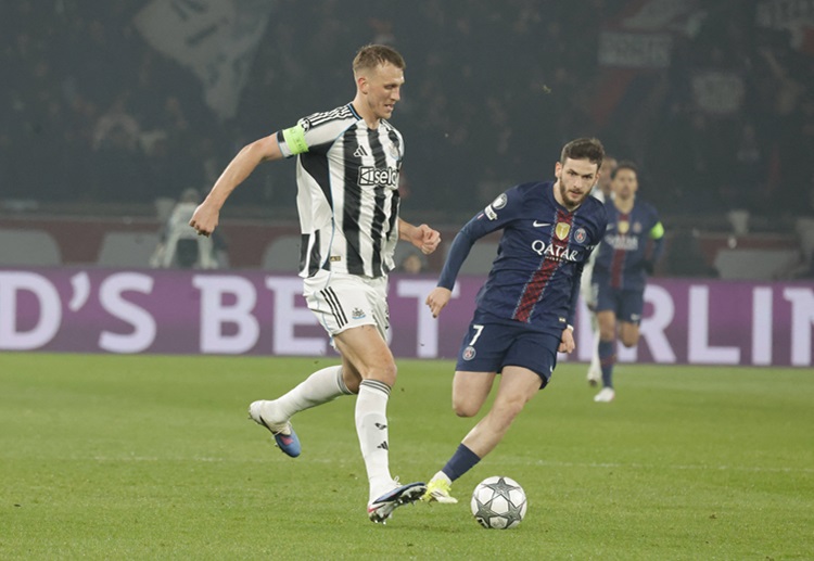 ခေတ်သစ် ဘောလုံးလောက မှာတော့ ဒီကွဲပြားမှုတွေက ပိုပြီး ကျယ်ပြန့်လာပါတယ်။