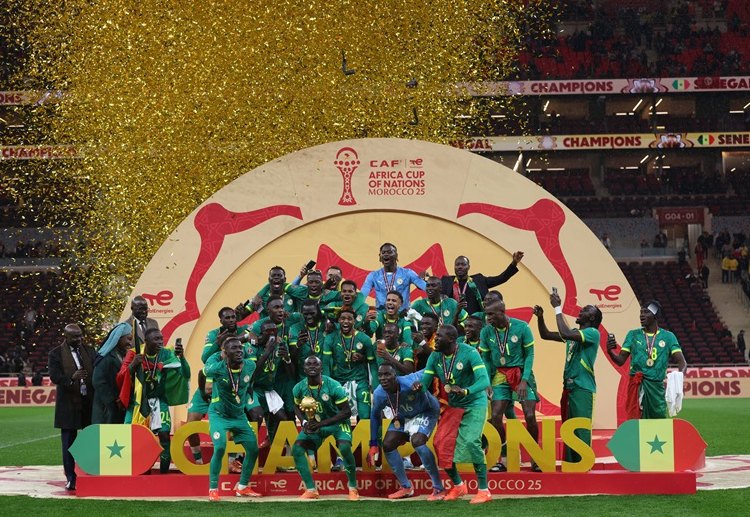 အိမ်ရှင် မော်ရိုကိုဟာ ၁၉၇၆ ခုနှစ် နောက်ပိုင်း နှစ်ပေါင်း ၅၀ နီးပါး ဝေးကွာနေတဲ့ အာဖရိကဖလားကို အရယူနိုင်ဖို့ အနီးစပ်ဆုံးထိ ရောက်ခဲ့ပေမယ့် လွဲချော်ခဲ့ရတာလည်း ဖြစ်ပါတယ်။