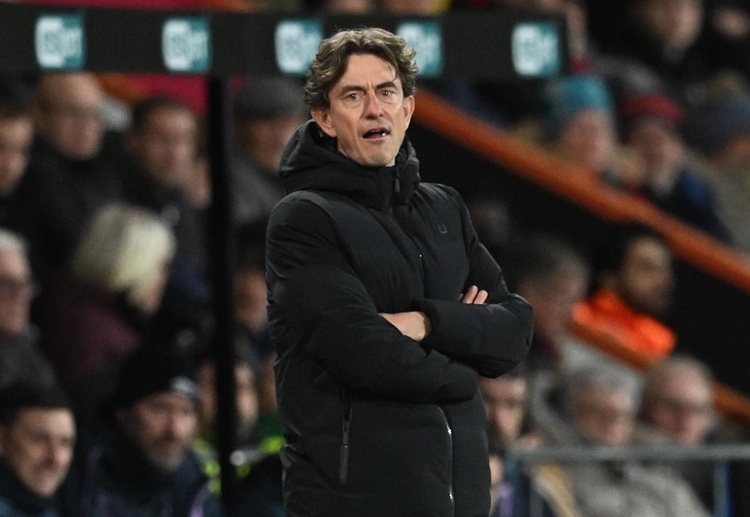 စပါးဟာ ပရီးမီးယားလိဂ်မှာ ခြေစွမ်း မတည်ငြိမ်ပေမယ့် ချန်ပီယံလိဂ်မှာ အခြေအနေ သိပ်မဆိုးတာ တွေ့ရပါတယ်။