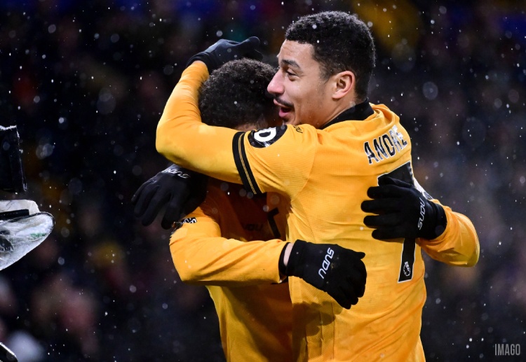 လက်ရှိမှာ ဝုဗ်က ရမှတ် ၁၇ မှတ် ရထားပြီး ပရီးမီးယားလိဂ် တန်းဆင်းဇုန် အထက်က ဖောရက်စ်နဲ့ ၁၂ မှတ် ကွာဟနေသလို တစ်ပွဲပိုလည်း ကစားထားပါတယ်။