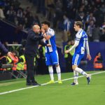 西甲联赛 坐镇中场