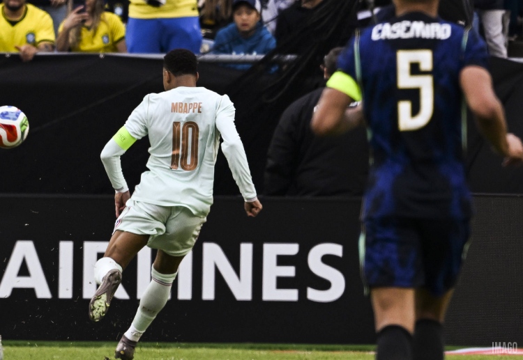 Đội tuyển Pháp thắng Brazil chỉ với 10 người trong khuôn khổ giao hữu