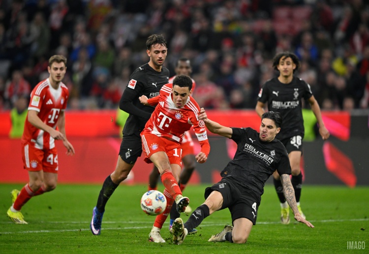 德甲联赛 穆西亚拉伤愈复出后首次进球，还戴上了队长袖标。