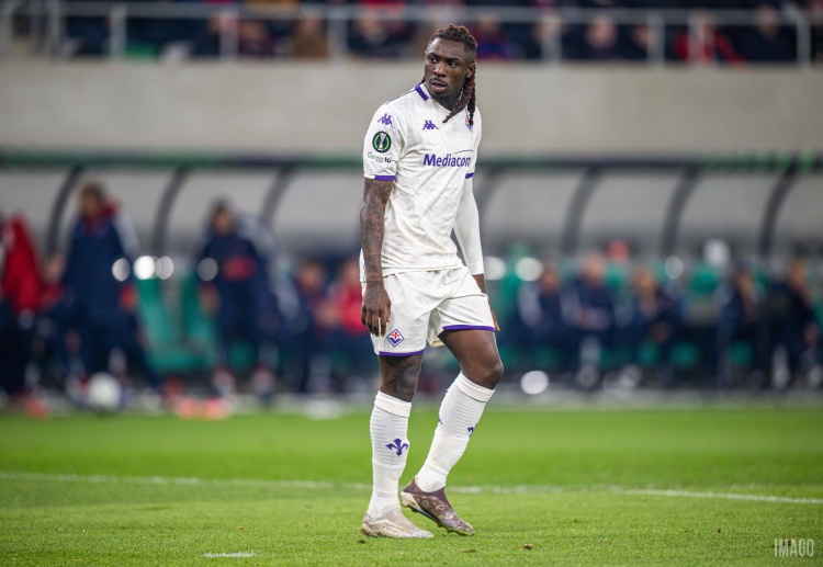 意甲联赛 莫伊塞·基恩克服胫骨伤病后状态恢复,将继续领衔佛罗伦萨锋线。