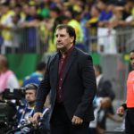 Giao hữu Quốc tế: Colombia đang phòng ngự rất khó chịu