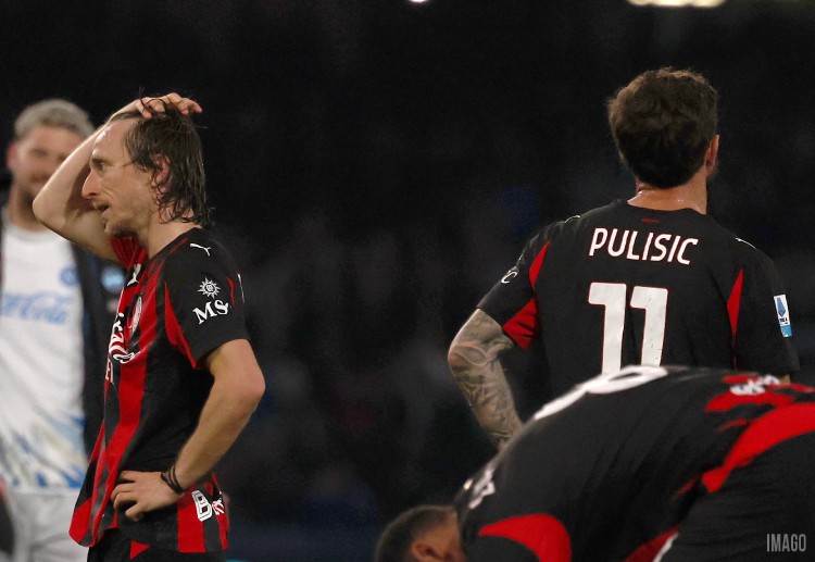 နာပိုလီဟာ အခုဆိုရင် ဒီရာသီမှာ ပထမဆုံးအကြိမ် အဖြစ် စီးရီးအေ ၅ ပွဲ ဆက်တိုက် အနိုင်ရရှိခဲ့ပြီ ဖြစ်ပါတယ်။