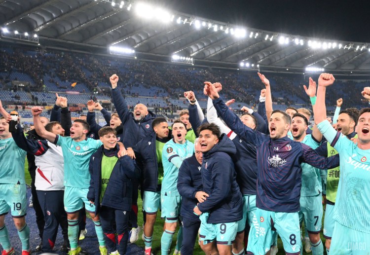 Bologna thi đấu lượt đi tứ kết Europa League chạm trán Aston Villa
